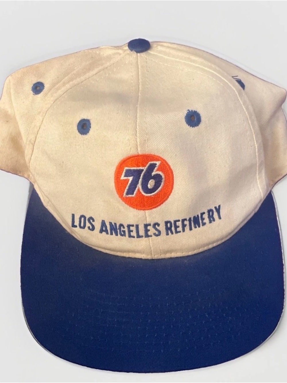 Vintage 76 Los Angeles Refinery Hat Cap White Blue Gas Oil Snapback